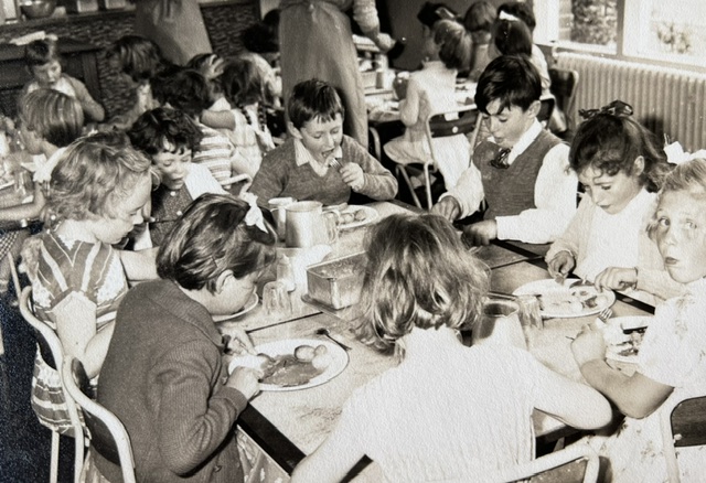 BW_1960s_SchoolDinners_2.jpeg